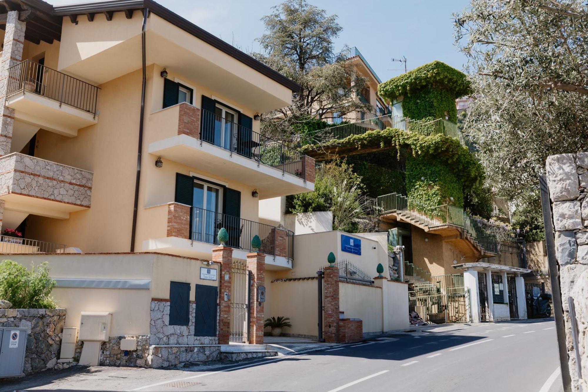 Villa Da Vinci Luxury Panoramic Apartments - Taormina Rooms Collection Zewnętrze zdjęcie