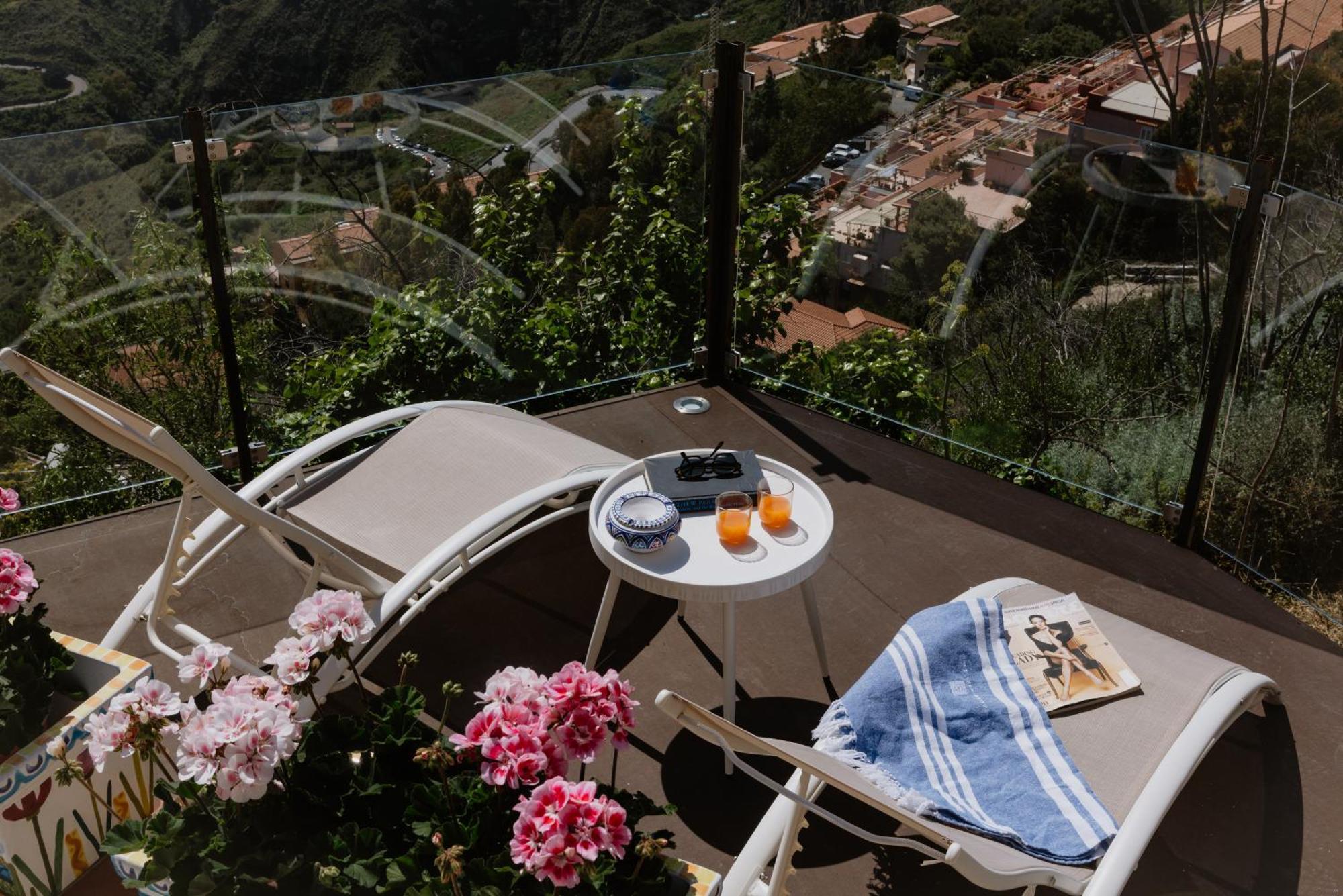 Villa Da Vinci Luxury Panoramic Apartments - Taormina Rooms Collection Zewnętrze zdjęcie