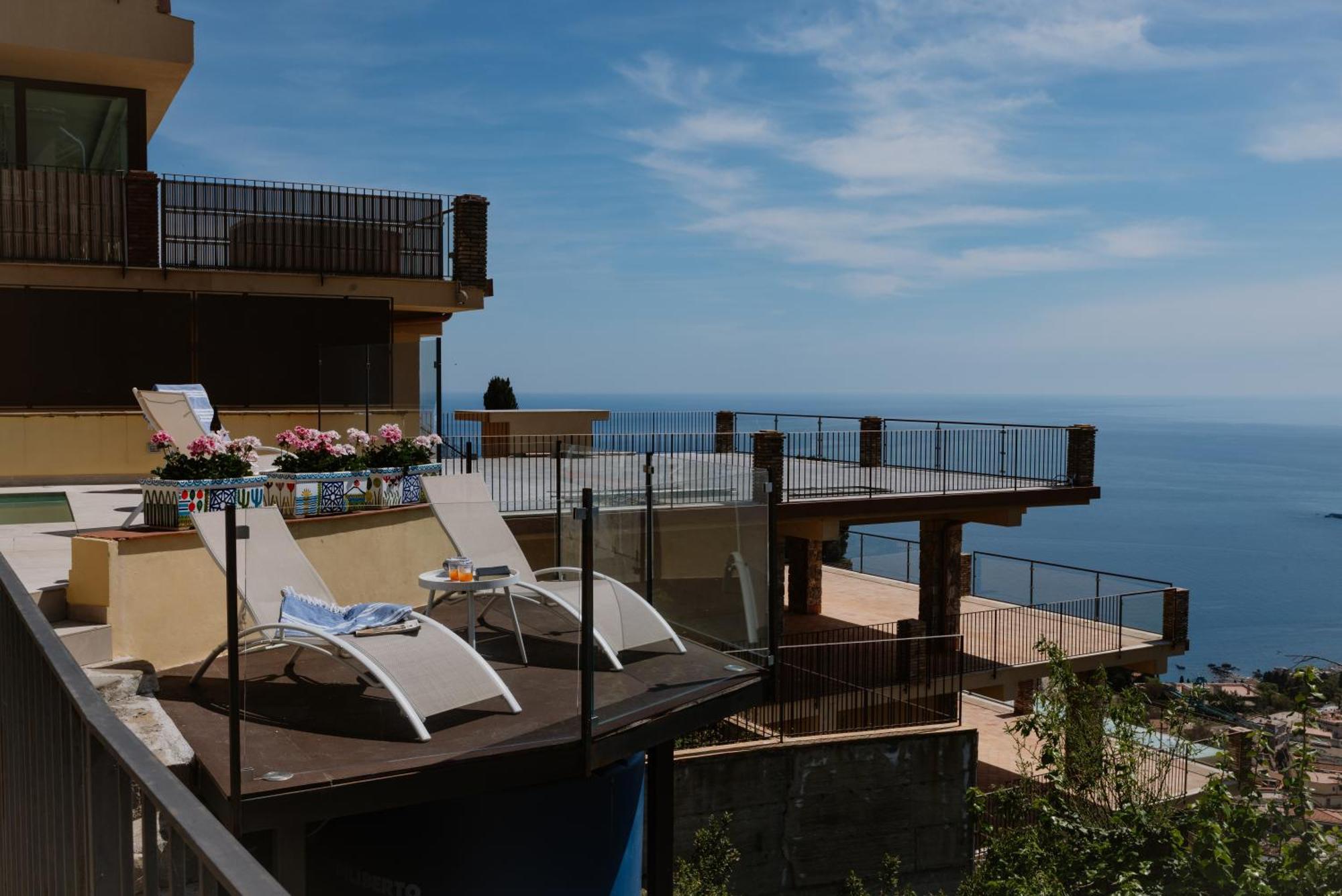 Villa Da Vinci Luxury Panoramic Apartments - Taormina Rooms Collection Zewnętrze zdjęcie